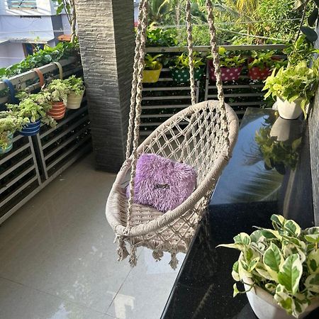 Chaithritha Ladies Homestay Thiruvananthapuram Exterior photo