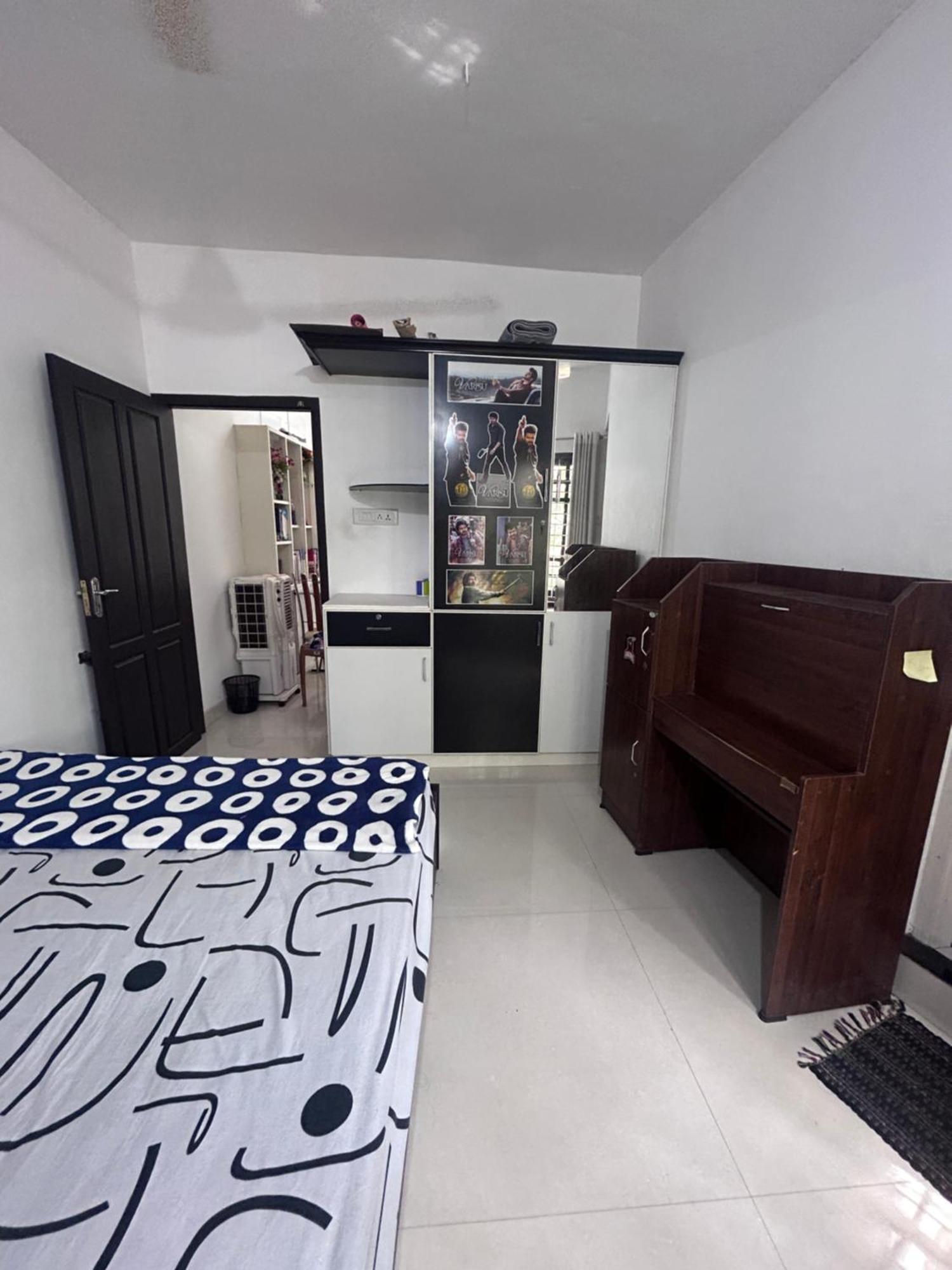 Chaithritha Ladies Homestay Thiruvananthapuram Exterior photo