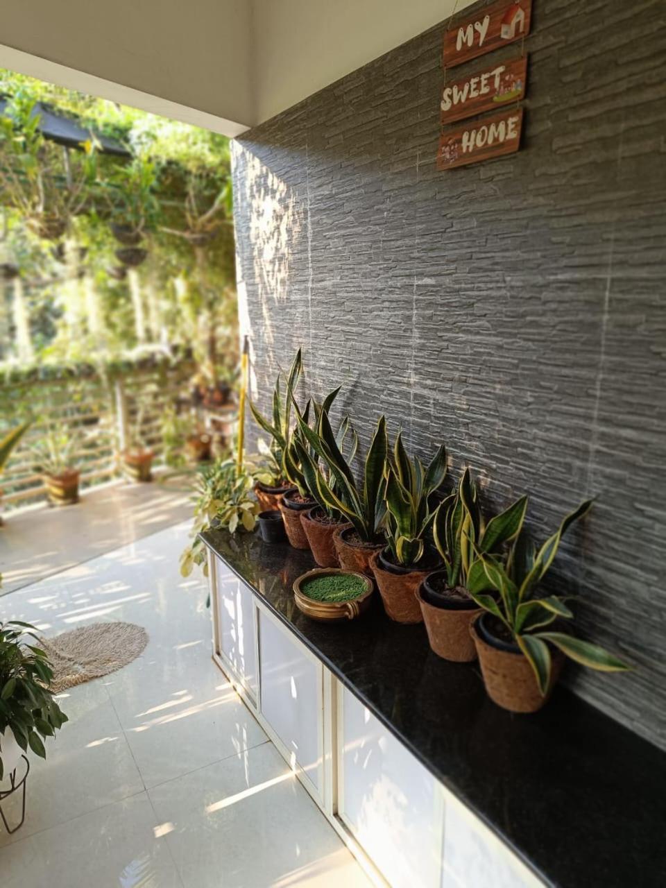 Chaithritha Ladies Homestay Thiruvananthapuram Exterior photo